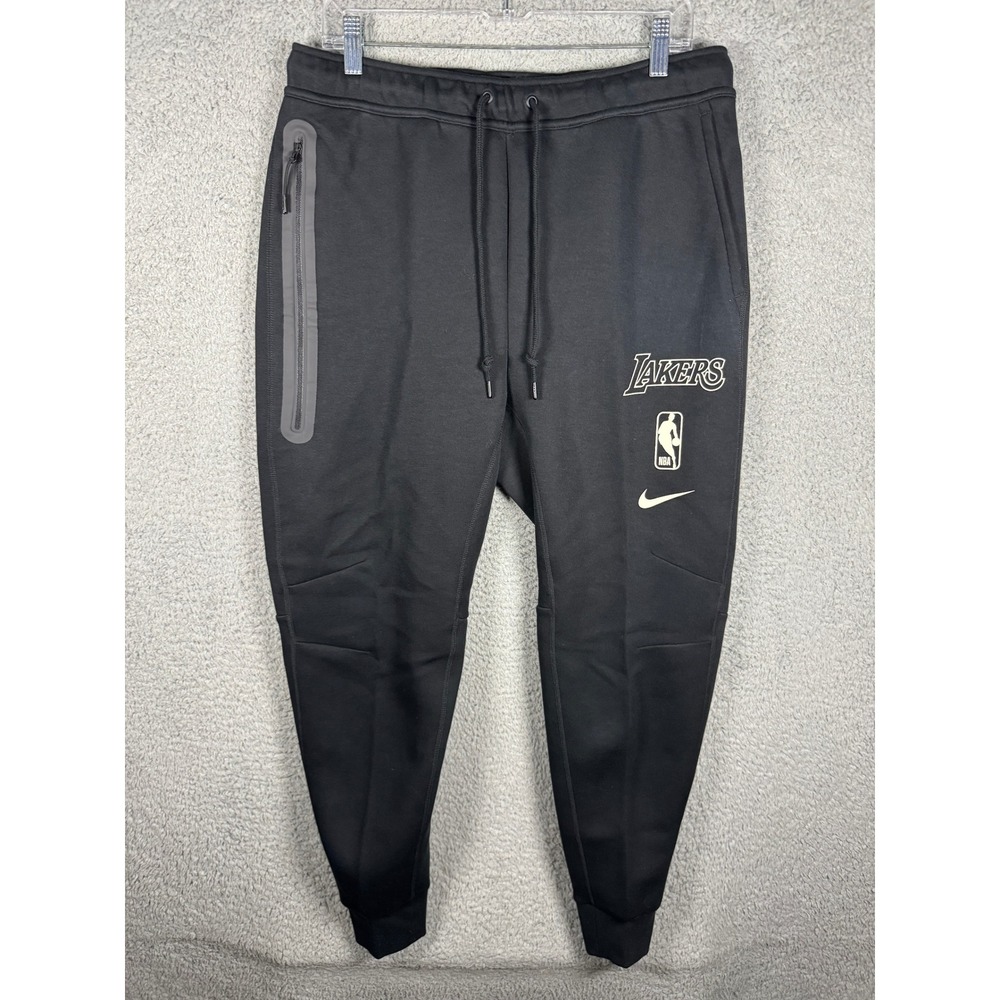 NWT Nike NBA Los Angeles Lakers Tech Fleece Joggers Black Mens Large FQ2867-010